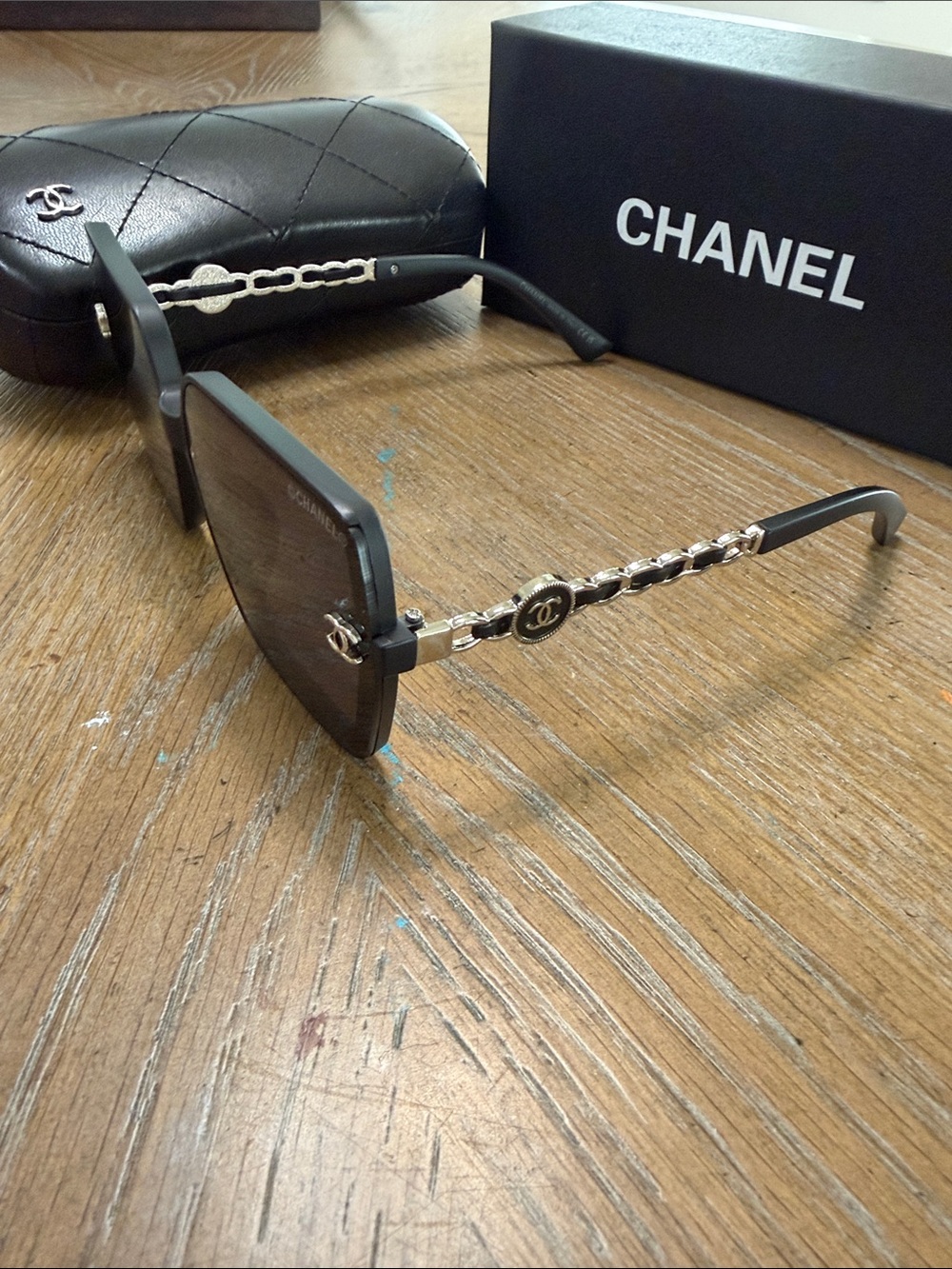 CHANEL Black Oversized Square Sunglasses with Silver CC Accents - Picture 5 of 9